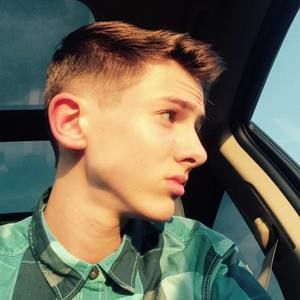 Meet your Posher, Chase